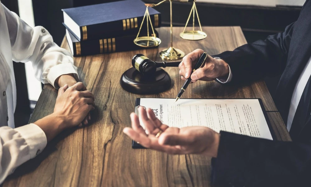 Ways A Divorce Attorney Helps Protect Financial Interests